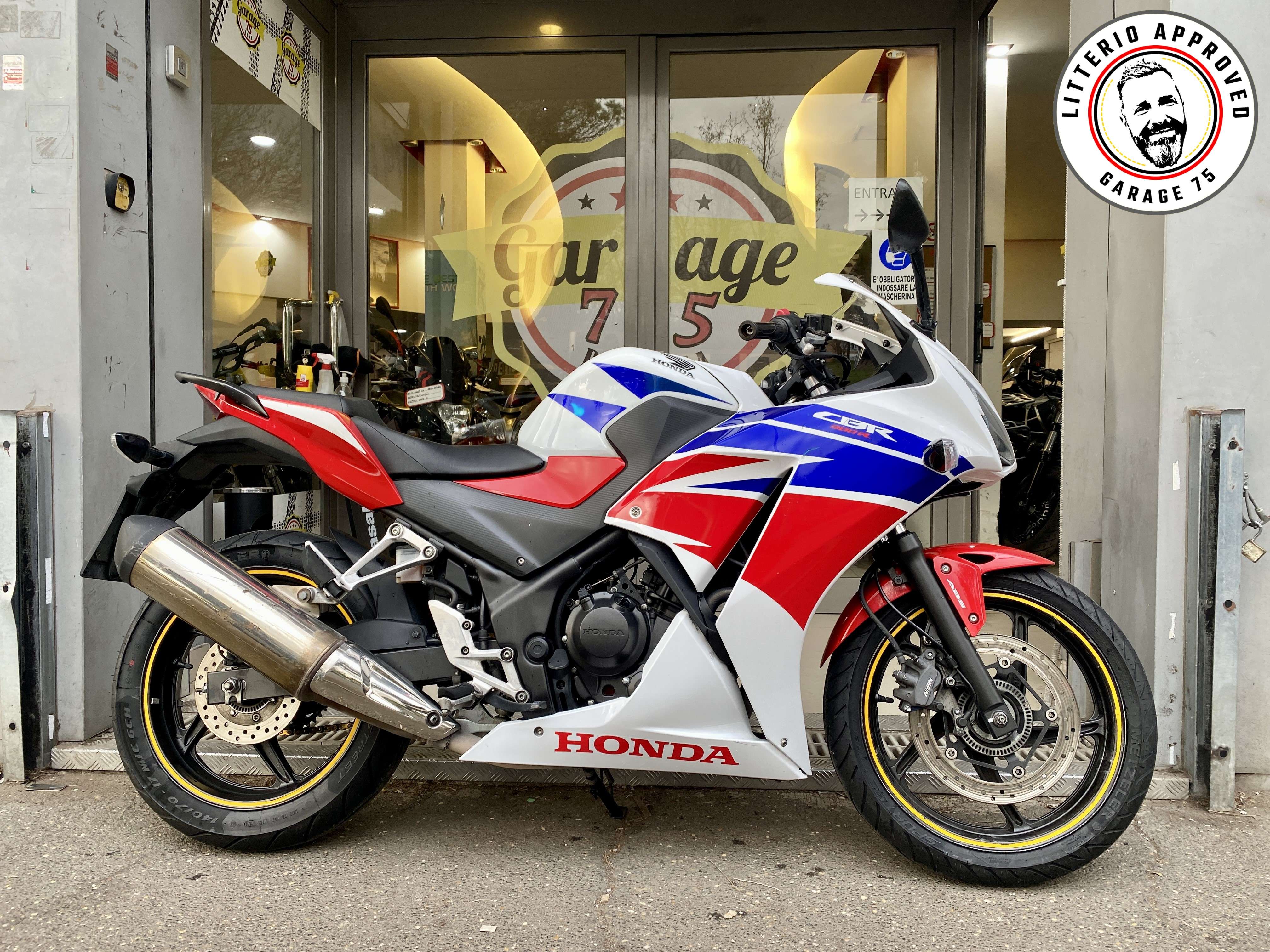 honda cbr 300 r usata